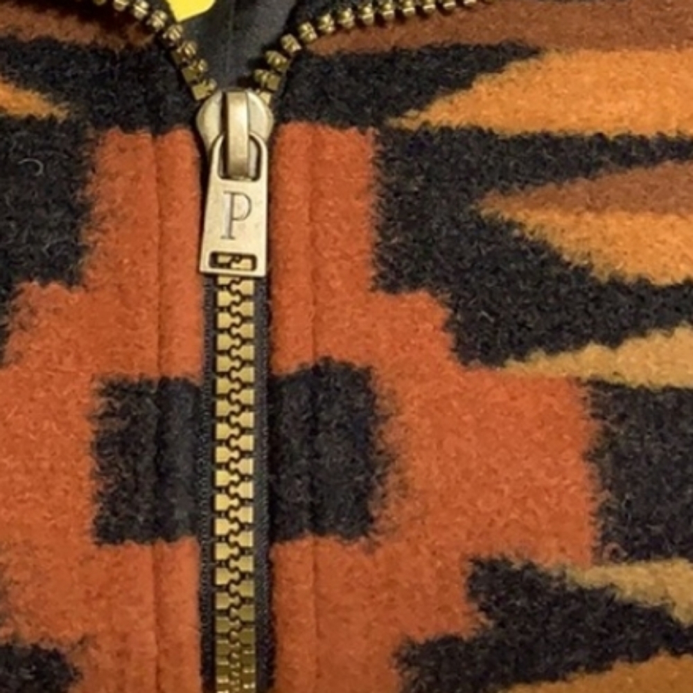 Pendleton Ladies' Wool Blend Walker Coat nwt grey Charcoal Desert Mesa Jacquard - Picture 7 of 7